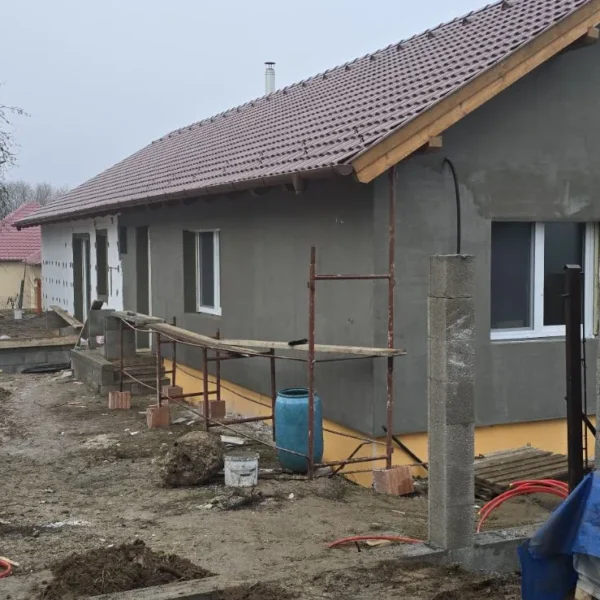Homlokzati hőszigetelés (Dryvit) kivitelezése – 18. fotó